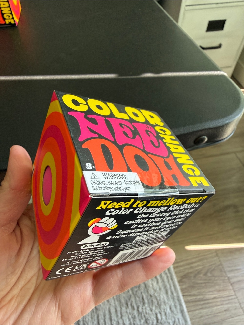 BNIB NeeDoh Color Changing, Pink - Picture 2 of 3